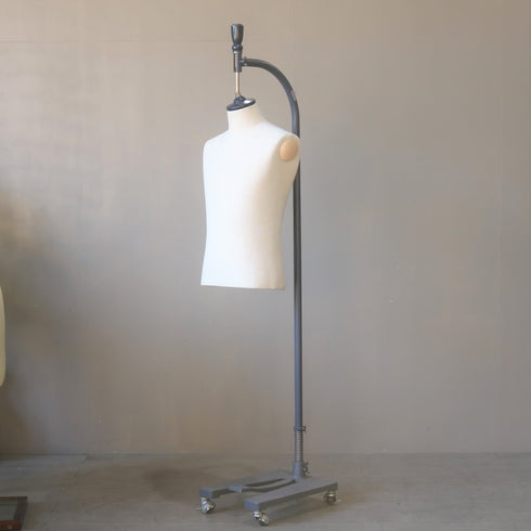 0280 吊り下げ式 トルソ メンズ キャスター付き 什器