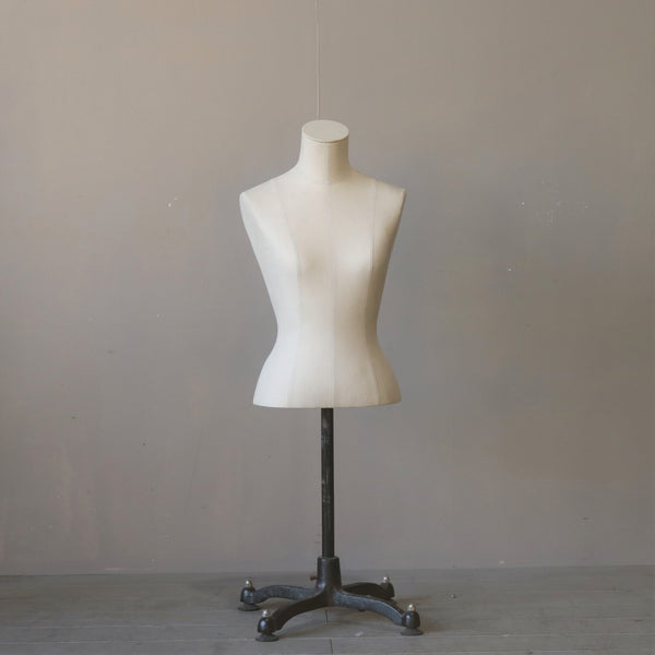 0286 トルソレディース什器