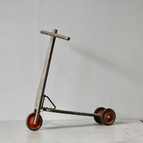 0362 フランスアンティーク キックボード