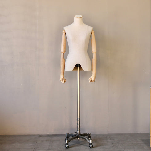 0408 トルソ レディース キャスター付き 什器 高さ145㎝