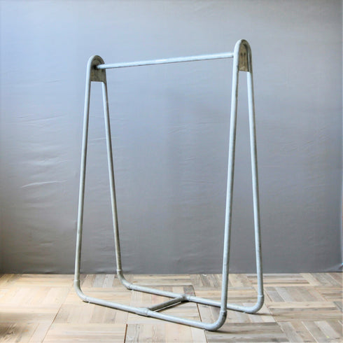 0429 ハンガーラック