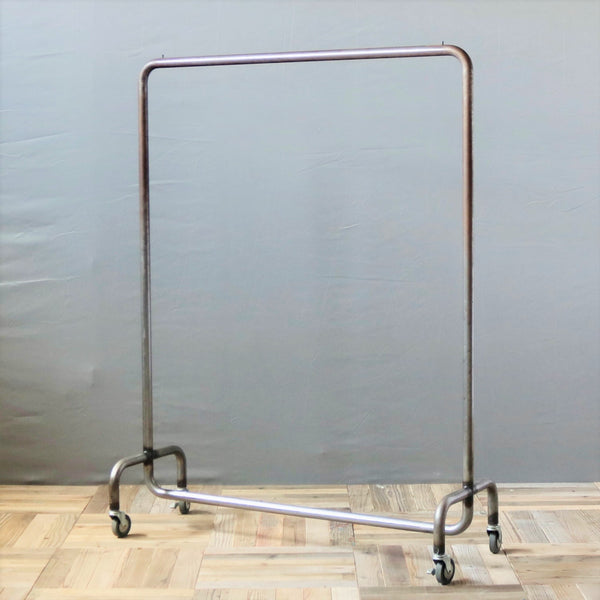 0437 ハンガーラック キャスター付き