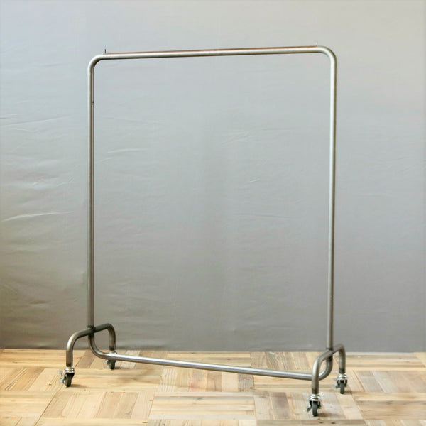 0438 ハンガーラック キャスター付き