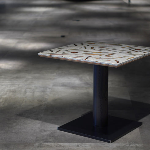 Y-24 枝・木の実入りテーブル