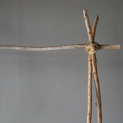 0240 流木ハンガーラック