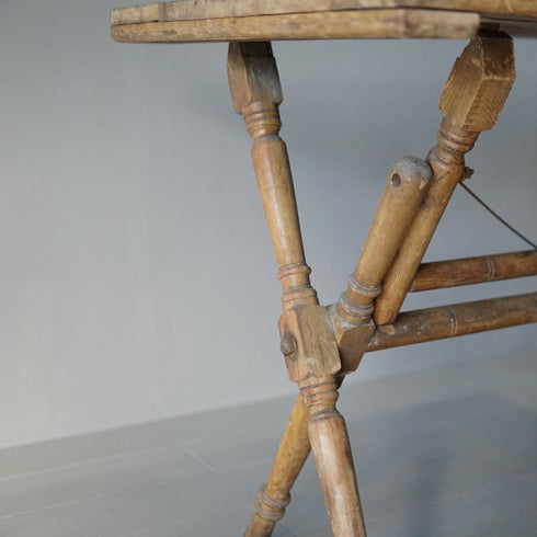 0035 アンティークテーブル