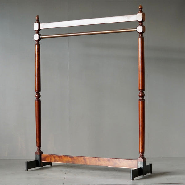 0062 ハンガーラック/ウッド