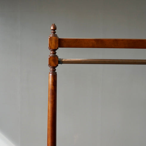 0062 ハンガーラック/ウッド