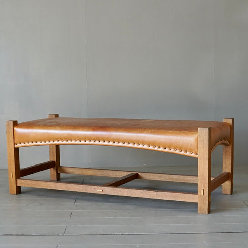 0080 レザーベンチ