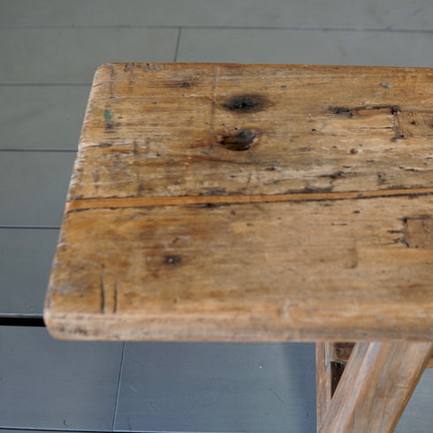 0082 ディスプレイ台