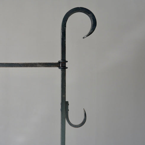 0084 ハンガーラック