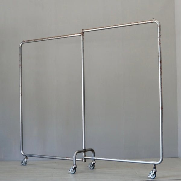 0091 ハンガーラック キャスター付き