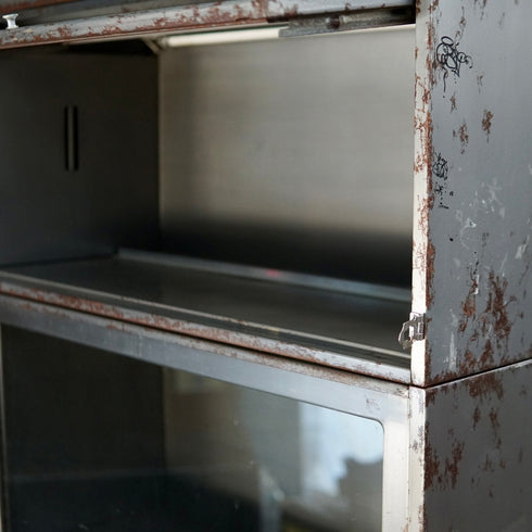 0100 ヴィンテージメタルシェルフ ライト付き