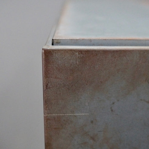 0102 ヴィンテージメタルシェルフ