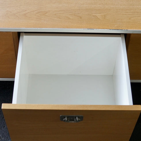 0208 収納付きガラスシェルフ