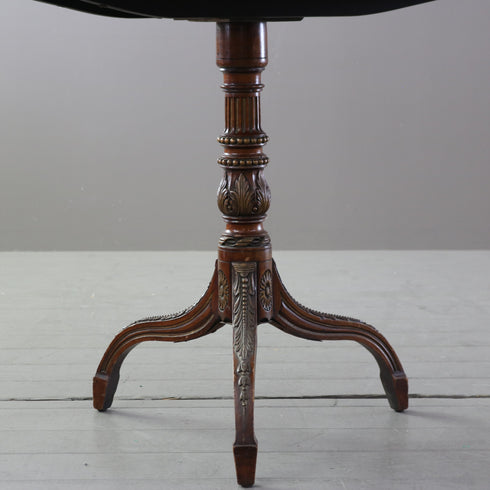 C553 オーバルサイドテーブル 折り畳み式 木製 アンティーク 高さ71㎝ 幅73㎝ 奥行54㎝