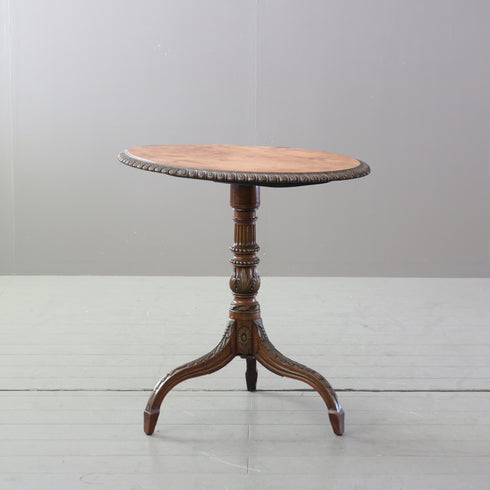 C553 オーバルサイドテーブル 折り畳み式 木製 アンティーク 高さ71㎝ 幅73㎝ 奥行54㎝