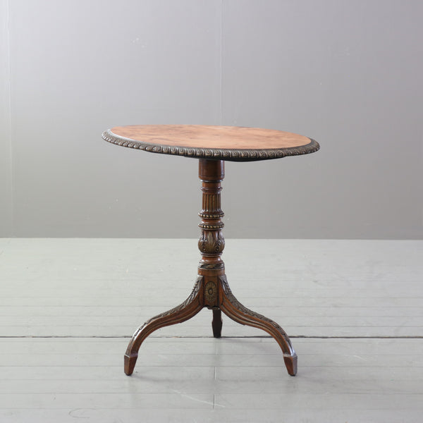 C553 オーバルサイドテーブル 折り畳み式 木製 アンティーク 高さ71㎝ 幅73㎝ 奥行54㎝