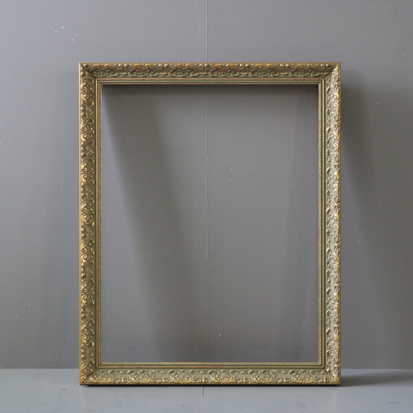 G556 額縁 高さ79㎝ 幅65㎝ 奥行9㎝