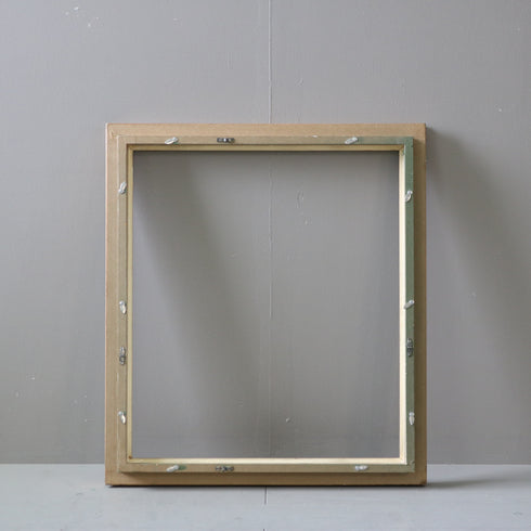 G557 額縁 高さ67㎝ 幅60㎝ 奥行6㎝