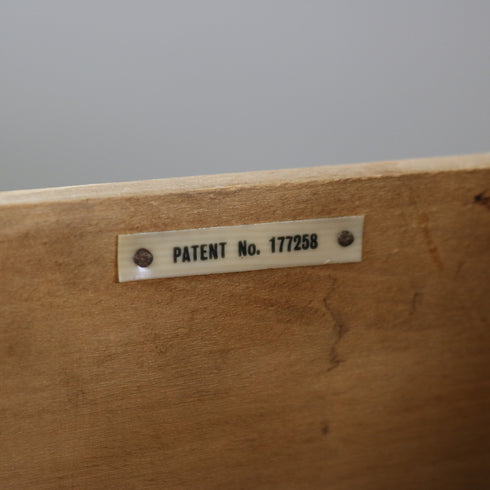 C563 チェスト 木製 輸入家具 高さ78㎝ 幅84㎝ 奥行43㎝