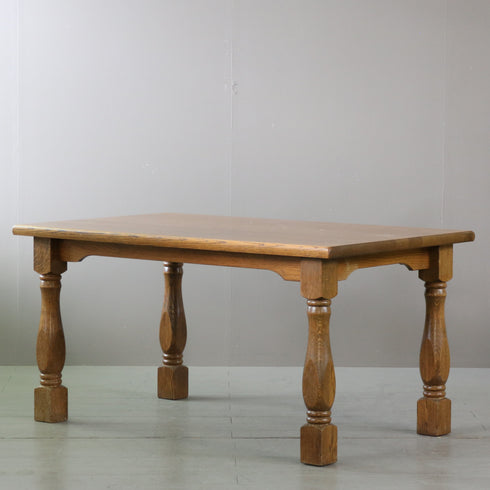 C565 テーブル 展示台 木製 什器 高さ72㎝ 幅145㎝ 奥行85㎝