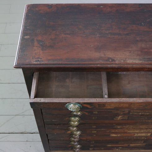 C569 16段アンティークチェスト 木製 什器 高さ97㎝ 幅91㎝ 奥行36㎝