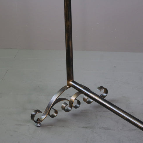 A574 ハンガーラック 伸縮 金属製 什器 高さ144㎝ 幅153㎝ 奥行41㎝