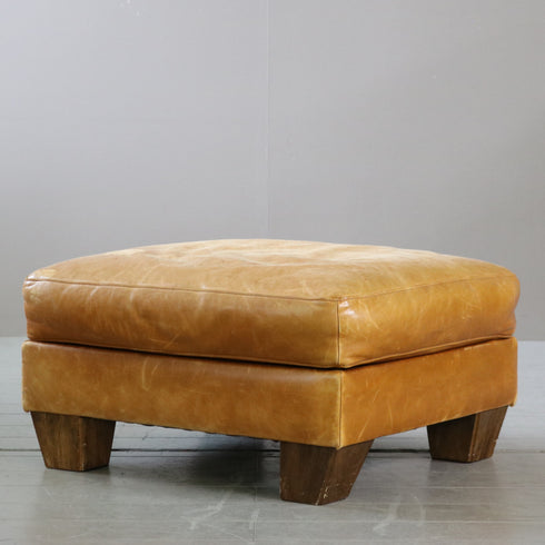 C176 オットマン ソファ レザー 高さ38㎝ 幅75㎝ 奥行64㎝