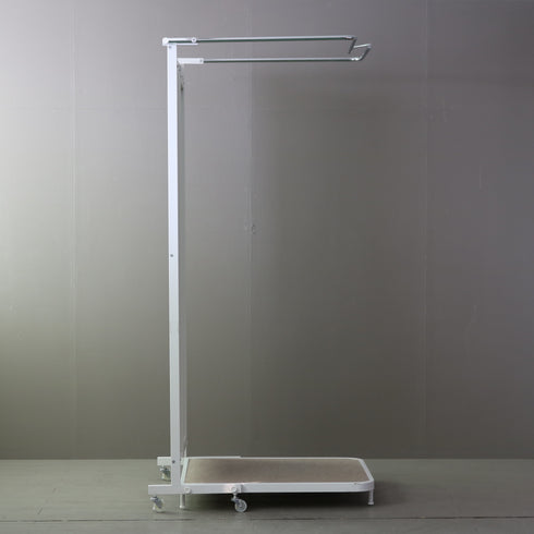 C605 フィッティングルーム 試着室 什器 高さ203㎝ 幅92㎝ 奥行き98㎝