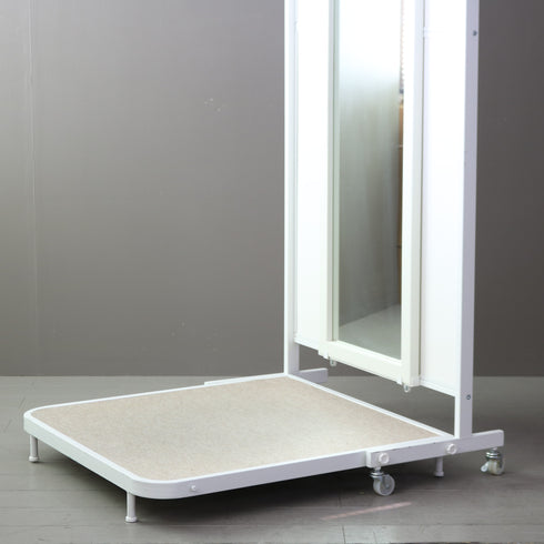 C605 フィッティングルーム 試着室 什器 高さ203㎝ 幅92㎝ 奥行き98㎝