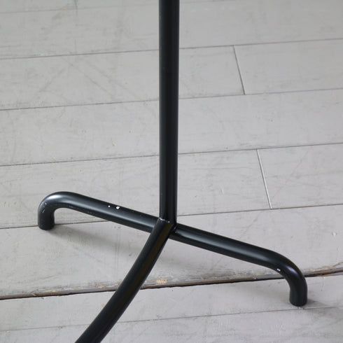 A608 ラウンドハンガーラック 黒 金属製 伸縮 什器 高さ126㎝ 幅174㎝ 奥行き60㎝