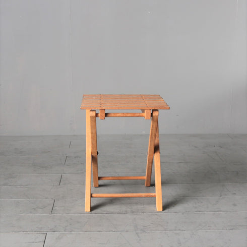 0237 アンティーク折りたたみチェア