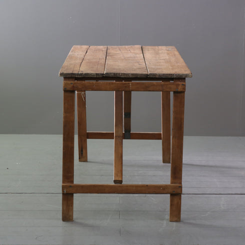 C614 アンティーク折り畳みテーブル 木製 輸入家具 高さ76㎝ 幅137㎝ 奥行き65㎝