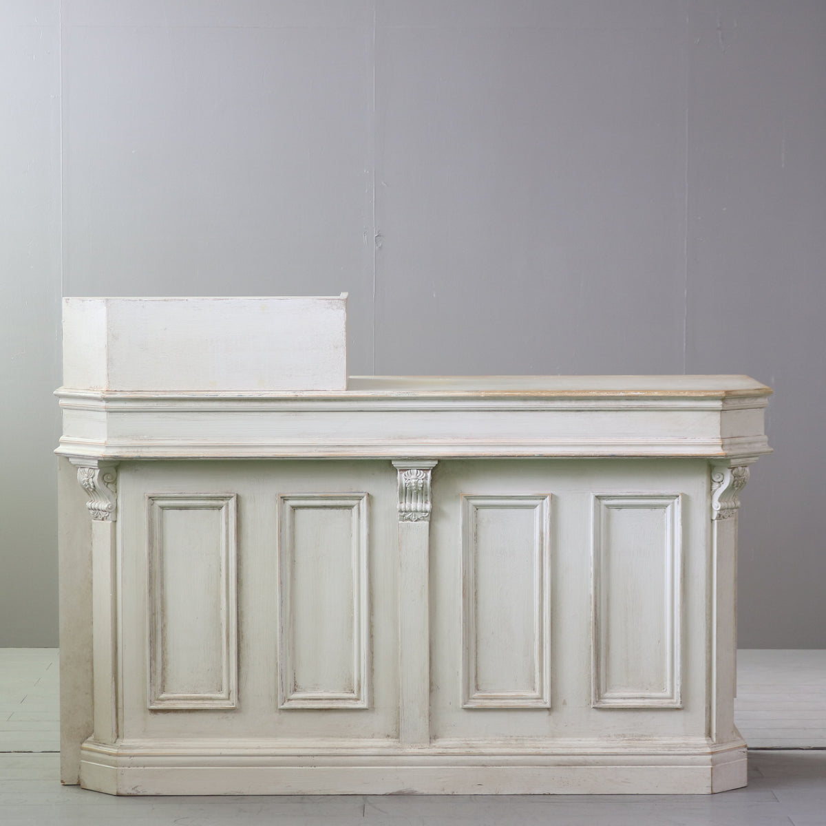 C620 レジカウンター 白 木製 什器 高さ110㎝ 幅160㎝ 奥行き60