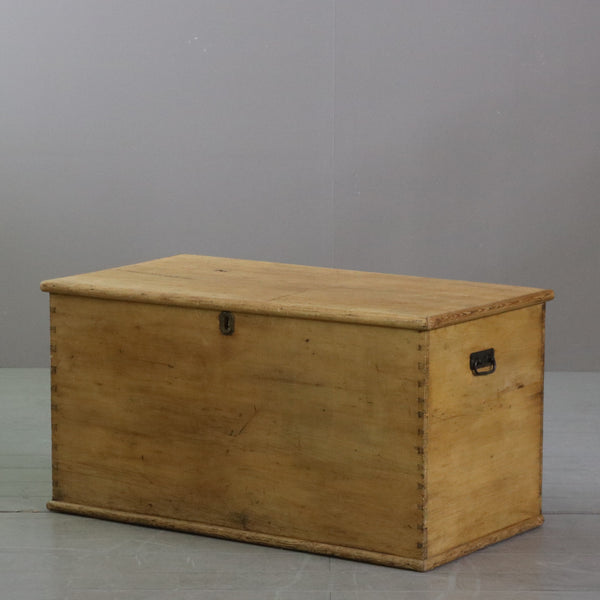 C627 ブランケットボックス 木製 輸入家具 高さ48㎝ 幅92㎝ 奥行き48㎝