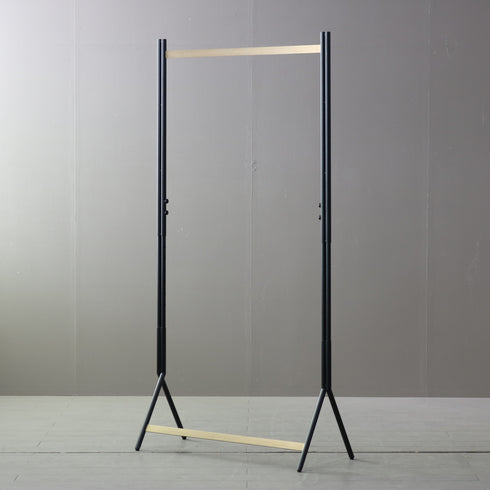 A634 ハンガーラック 伸縮 金属製 什器 高さ137㎝ 幅90㎝ 奥行き38㎝