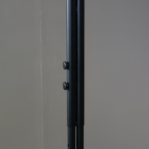 A634 ハンガーラック 伸縮 金属製 什器 高さ137㎝ 幅90㎝ 奥行き38㎝