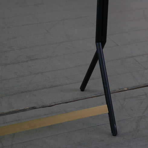 A635 ハンガーラック 伸縮 金属製 什器 高さ137㎝ 幅120㎝ 奥行き38㎝