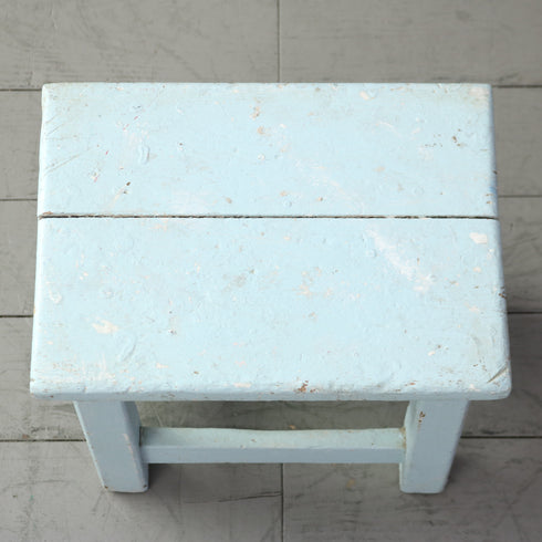 C643スツール 展示台 木製 輸入家具 高さ37㎝ 幅40㎝ 奥行き30㎝