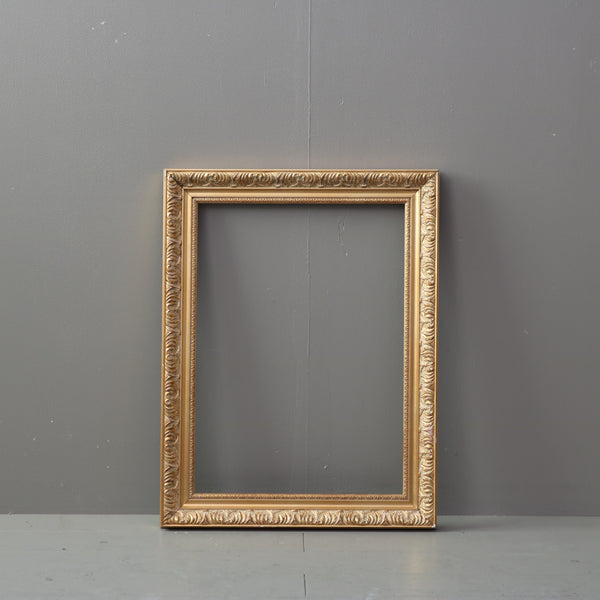 G672 額縁 ゴールド 高さ63㎝ 幅48㎝ 奥行き4㎝