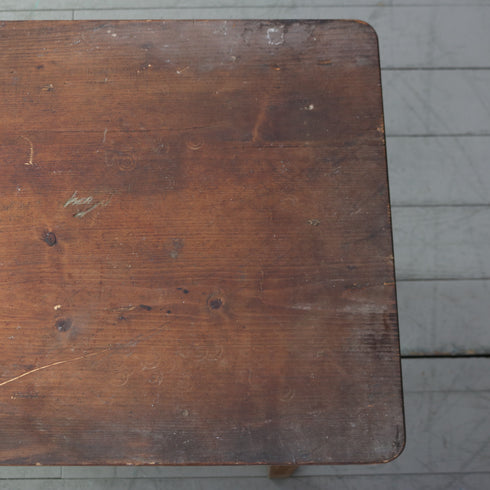 C673 ヴィンテージ デスク 木製 ドイツ輸入家具 高さ74㎝ 幅88㎝ 奥行き48㎝