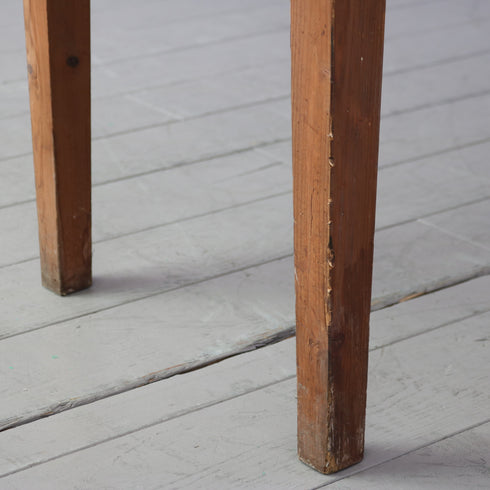 C673 ヴィンテージ デスク 木製 ドイツ輸入家具 高さ74㎝ 幅88㎝ 奥行き48㎝