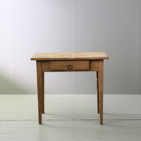 C674 ヴィンテージ テーブル 木製 ドイツ輸入家具 高さ74㎝ 幅84㎝ 奥行き66㎝