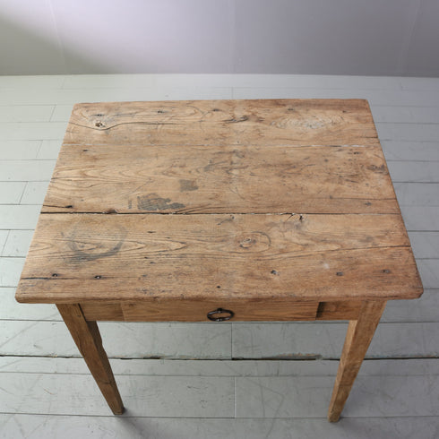 C674 ヴィンテージ テーブル 木製 ドイツ輸入家具 高さ74㎝ 幅84㎝ 奥行き66㎝