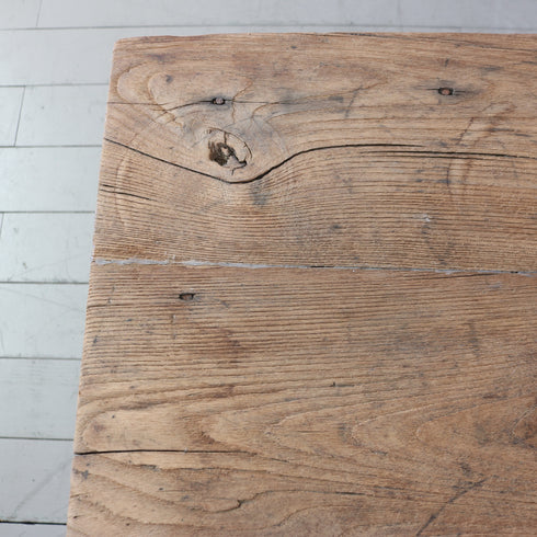 C674 ヴィンテージ テーブル 木製 ドイツ輸入家具 高さ74㎝ 幅84㎝ 奥行き66㎝