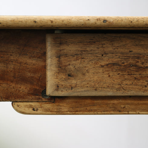 C675 アンティーク テーブル 木製 ドイツ輸入家具 高さ71㎝ 幅125㎝ 奥行き72㎝