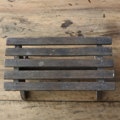 C678 アンティーク 卓上スツール 木製 ドイツ輸入家具 高さ16㎝ 幅30㎝ 奥行き16㎝