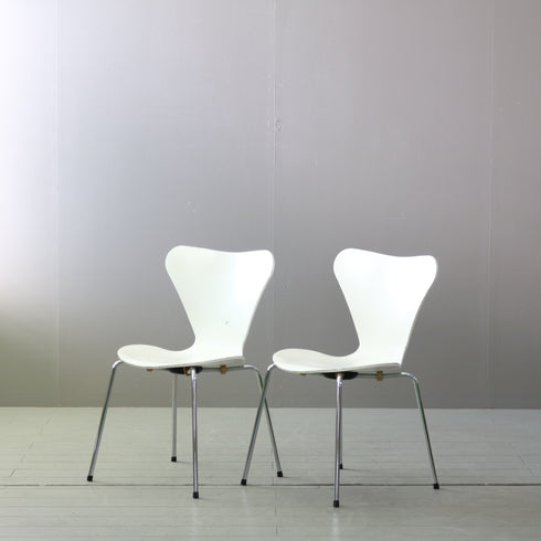 C690 白チェア ウッド×アイアン 高さ79㎝ 幅49㎝ 奥行き47㎝