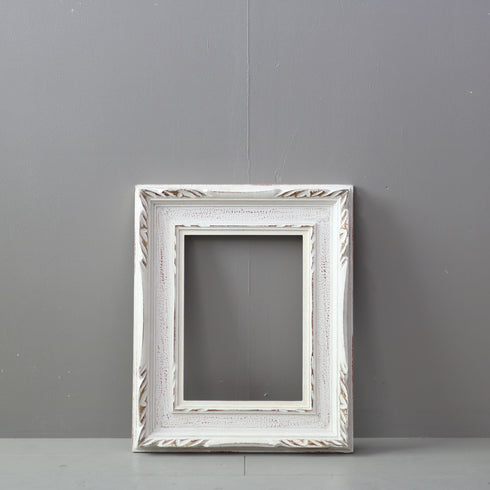 G694 額縁 白 木製 高さ52㎝ 幅42㎝ 奥行き5㎝